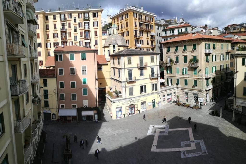 Apartamento Casa Rétro. Historic center - La Spezia Exterior foto
